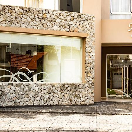 Morada Suites Campana Bagian luar foto